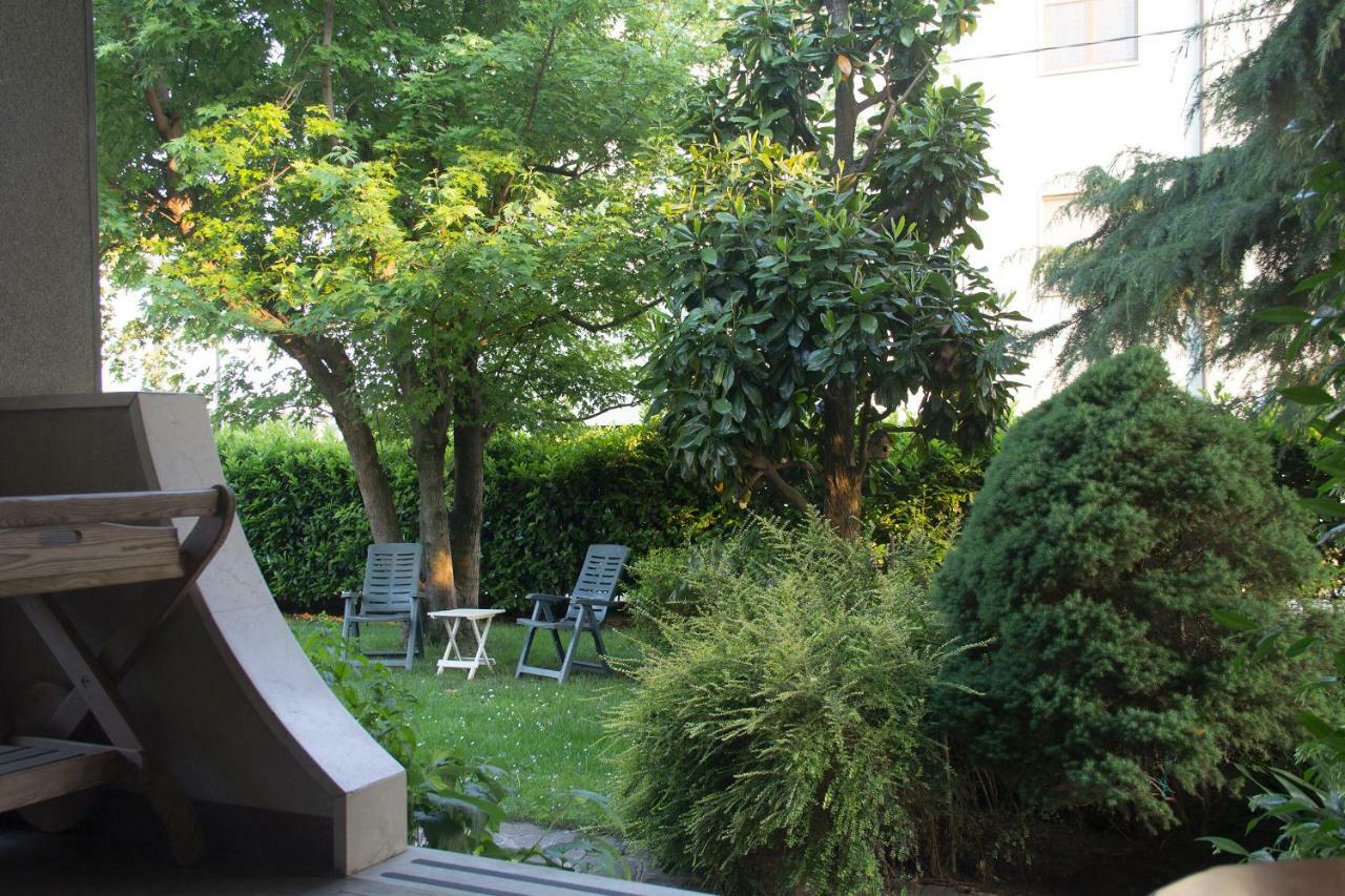 Bed and Breakfast Il Giardino Trenzano Exterior foto