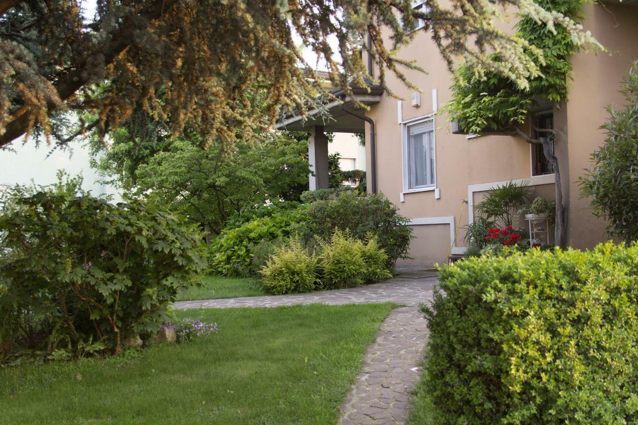 Bed and Breakfast Il Giardino Trenzano Exterior foto