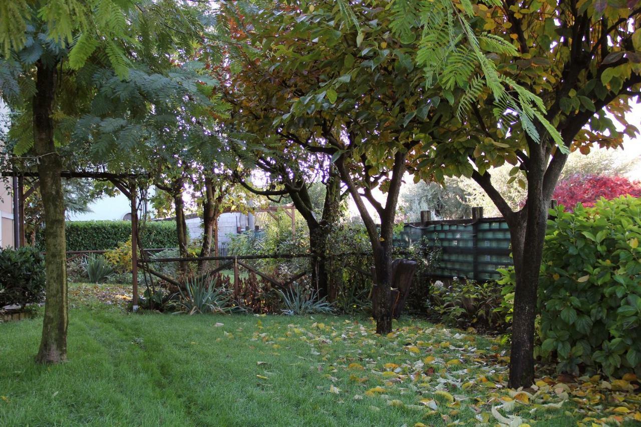 Bed and Breakfast Il Giardino Trenzano Exterior foto